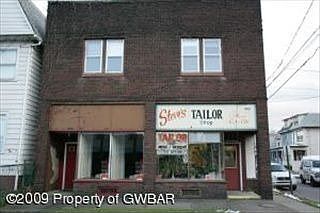 1st image of 560 Carey Ave