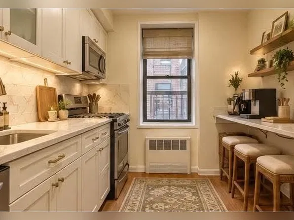 345 Webster Avenue image 1 of 10