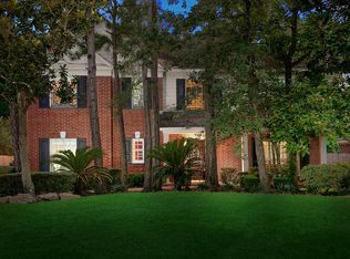 95 E Sterling Pond Cir, The Woodlands, TX 77382