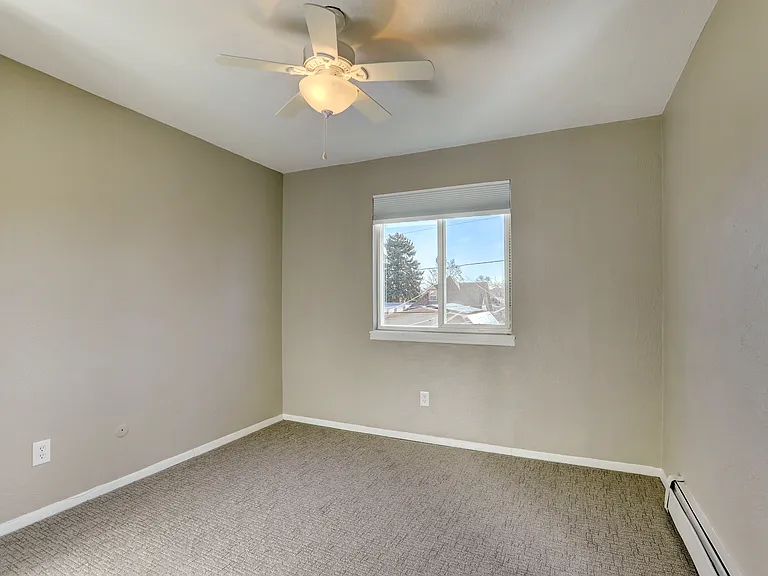 2524 N High St — Photo 31