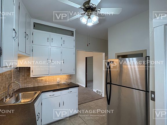 2nd image of 2110 Lincoln St