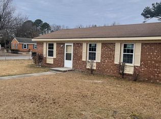 211 E Hooks River Rd, Goldsboro, NC 27530