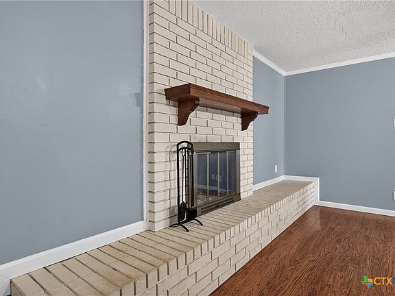 4th image of 217 Buggy Rd