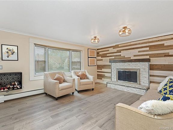 5th image of 101 Landers Ave