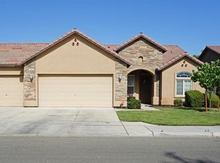 329 S Wolftrap St, Madera, CA 93637