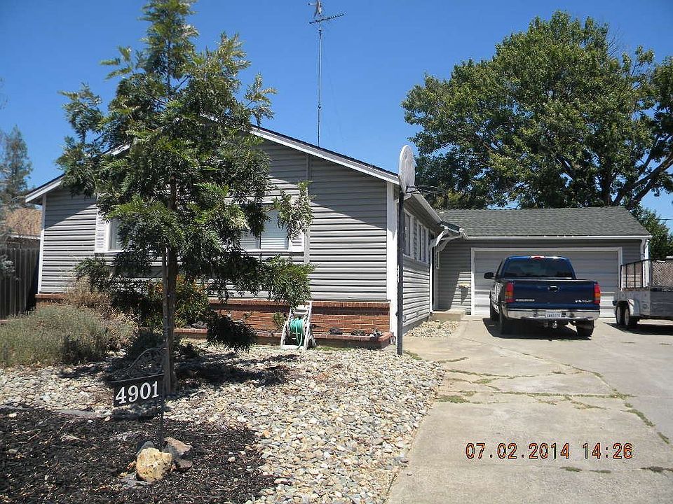 2nd image of 4901 79th St