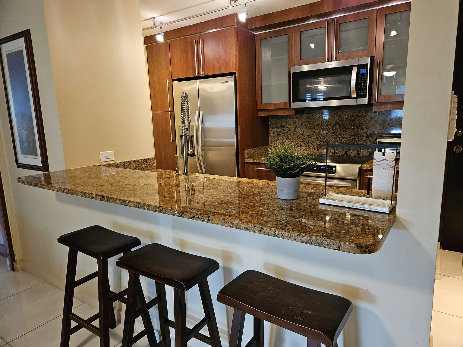 2 bed, 1100 sqft, $1,400 — Photo 1