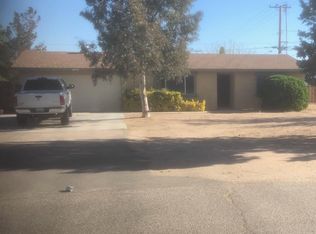 16434 Cashew St, Hesperia, CA 92345