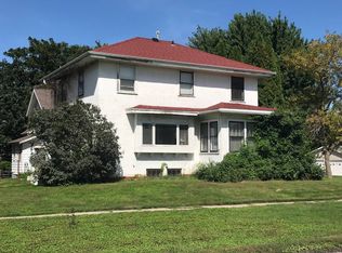 11 N 2nd Ave E, Hartley, IA 51346