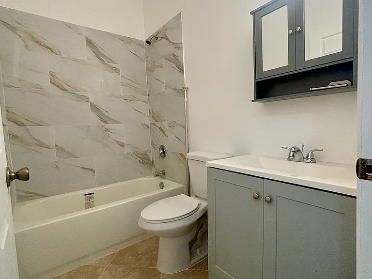 13428 SW 23rd St — Photo 20