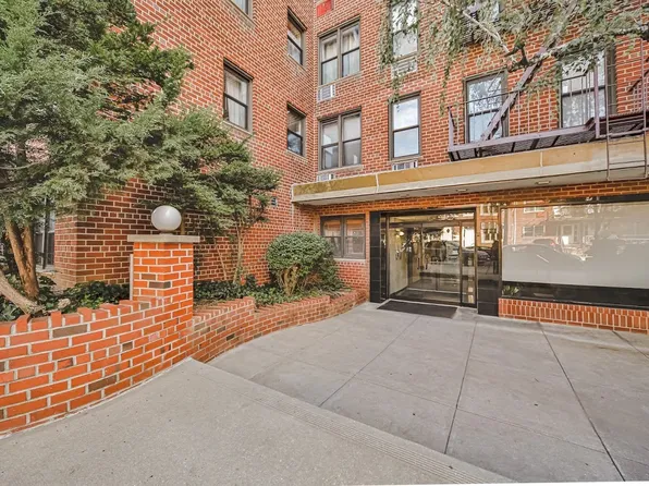 1855 East 12th Street image 1 of 27