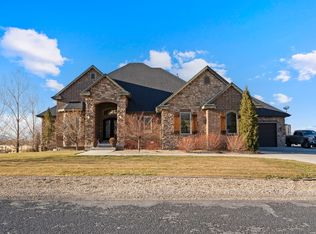 3767 N Arrowhead Ln, Erda, UT 84074