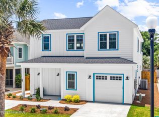 1320 Searay Ln, Carolina Beach, NC 28428