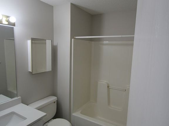3rd image of 4532 4534 & 12