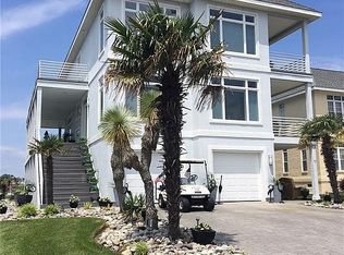 11 Bay Front Pl, Hampton, VA 23664