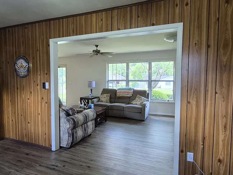 396 Andrew Dr — Photo 19