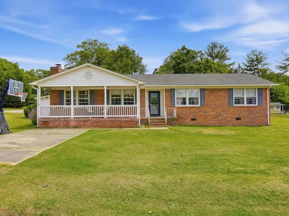 160 Inn View Dr, Inman, SC 29349