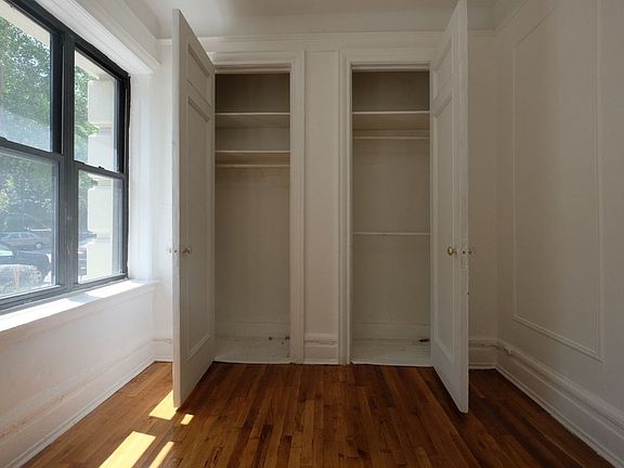 3rd image of 131 W 110th St APT 1C