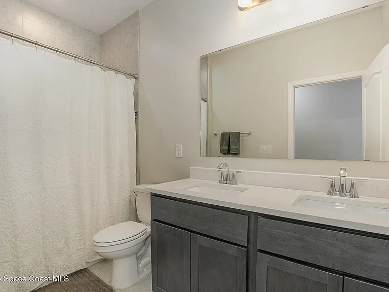 4832 Shannock Ave — Photo 12