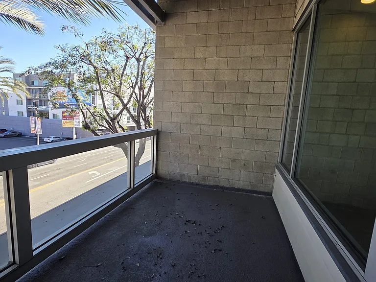 717 N Highland Ave #10 — Photo 19
