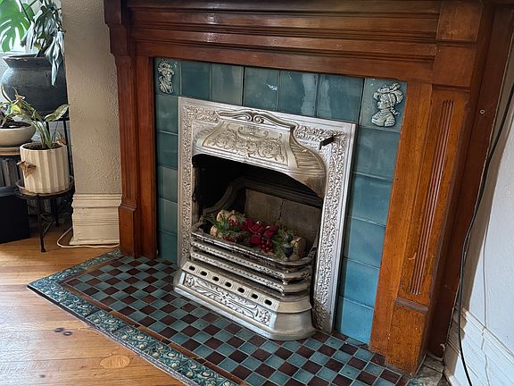 5th image of 917 E 13th Ave APT 1