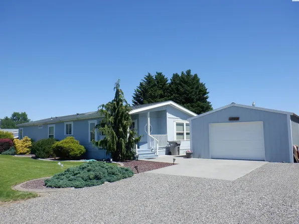 21303 E Sandstone Dr, Benton City, WA 99320