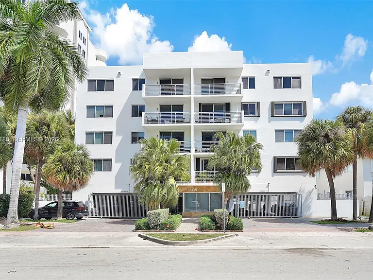 1605 Bay Rd #201 — Photo 44