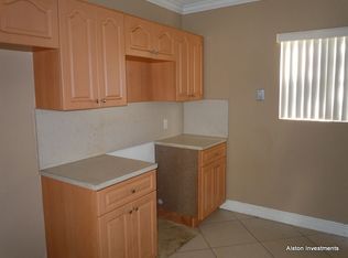 1140 NW 3rd Ave, Fort Lauderdale, FL 33311