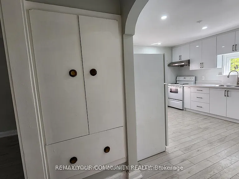 207 Olive Ave — Photo 13