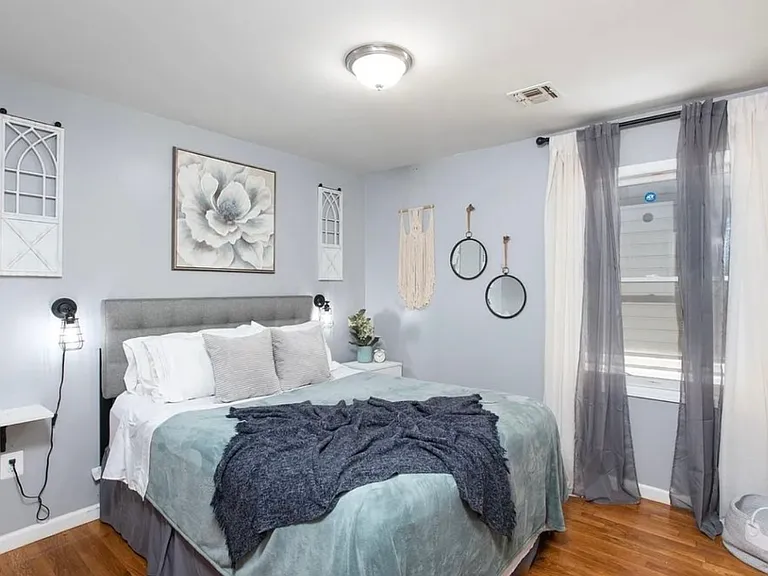 119 Armstrong Ave #2 — Photo 7