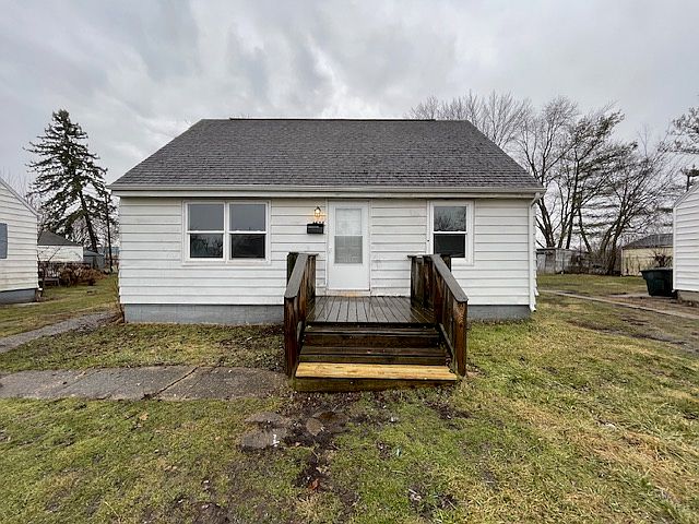 1st image of 4504 Meadow Ln