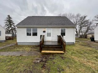 4504 Meadow Ln, South Bend, IN 46619