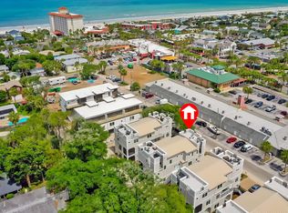 345 Ahern St #7, Atlantic Beach, FL 32233