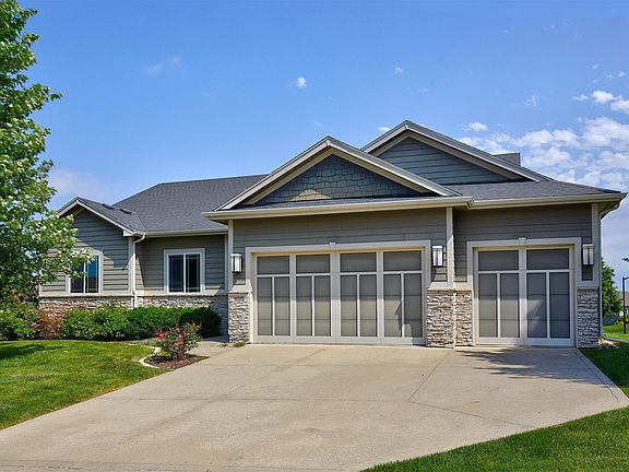 2nd image of 9305 Sugar Creek Cir