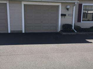 580 Moull St APT B, Newark, OH 43055