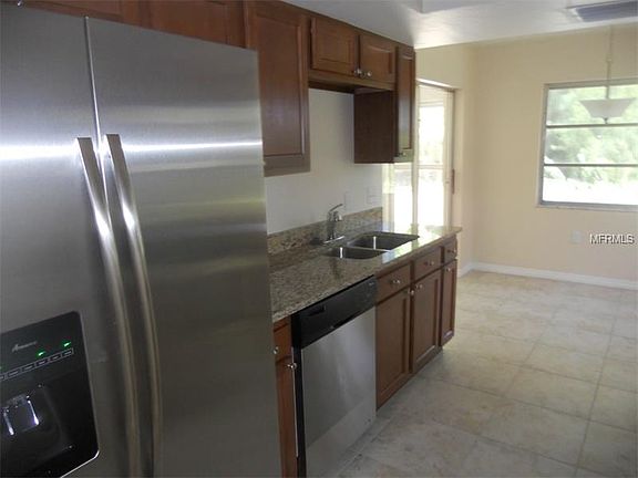3rd image of 200 Charles Dr