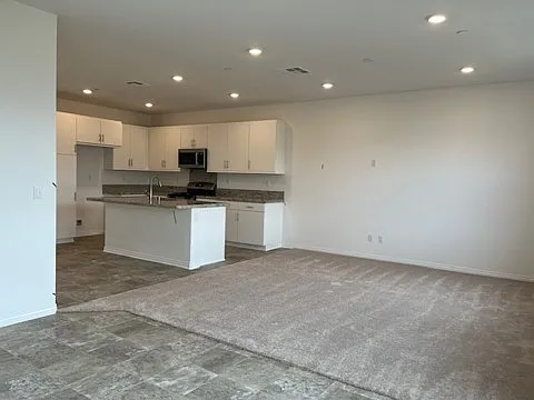 30111 Sunset Pier Dr — Photo 2
