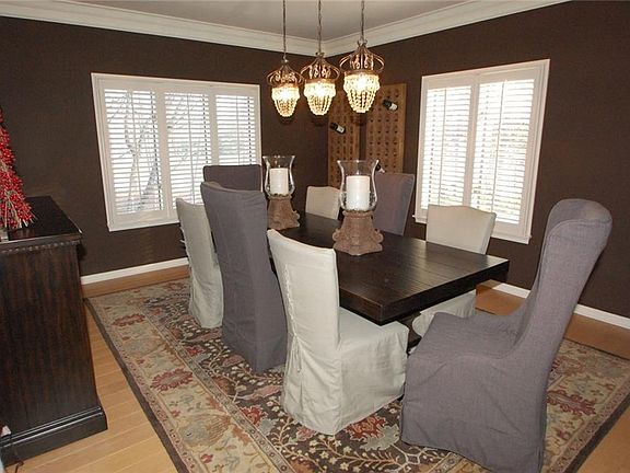 4th image of 6491 Canterbury Dr