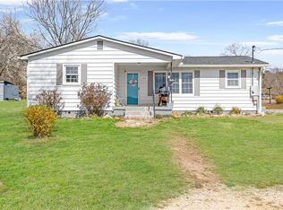 702 Buttermilk Rd SW, Cave Spring, GA 30124