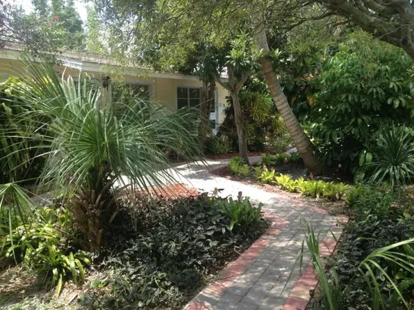 1559 S Banana River Dr, Merritt Island, FL 32952