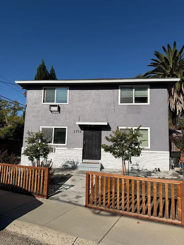 1 bed, 1.0 bath, 650 sqft, $1,650 — Photo 1