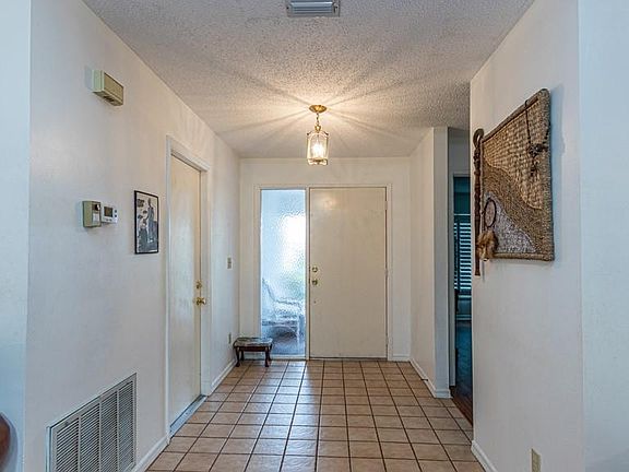 2nd image of 2612 Locksley St #2612