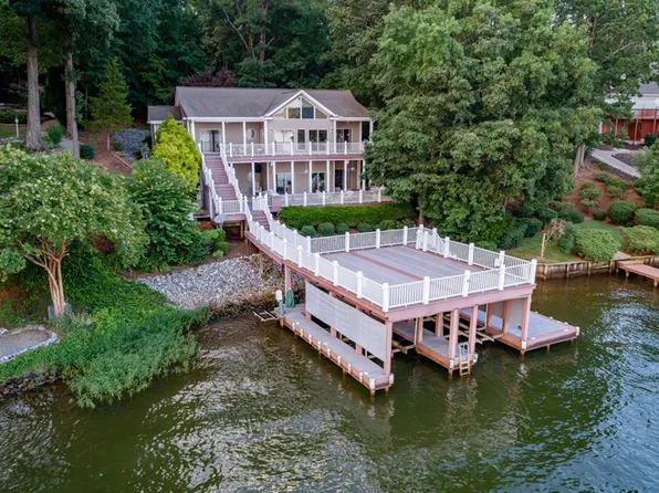 296 Club Dr, Littleton, NC 27850