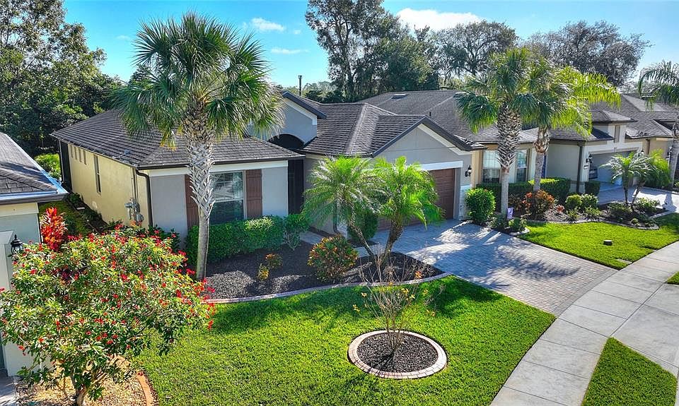 1st image of 336 ALICANTE COURT