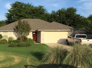 2303 Upland Bend Dr, Temple, TX 76502