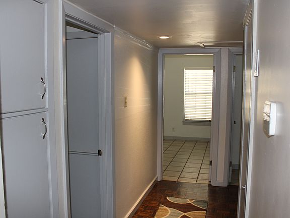 5th image of 1723 Montview