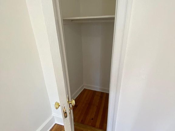 5th image of 975 Sherman Ave #51S-2