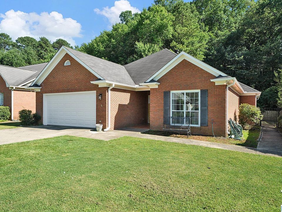 1st image of 1077 Brookstone Ln