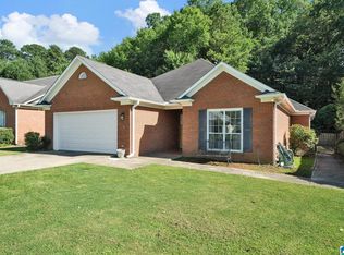 1077 Brookstone Ln, Birmingham, AL 35235