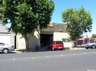 615 7th St, Modesto, CA 95354